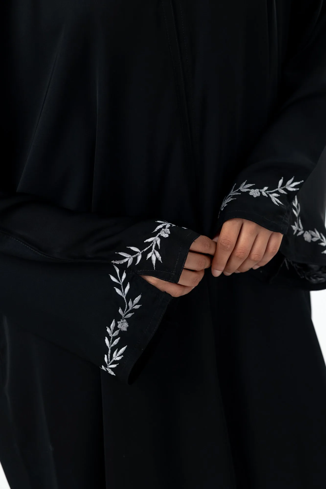 Chic Blossom Abaya