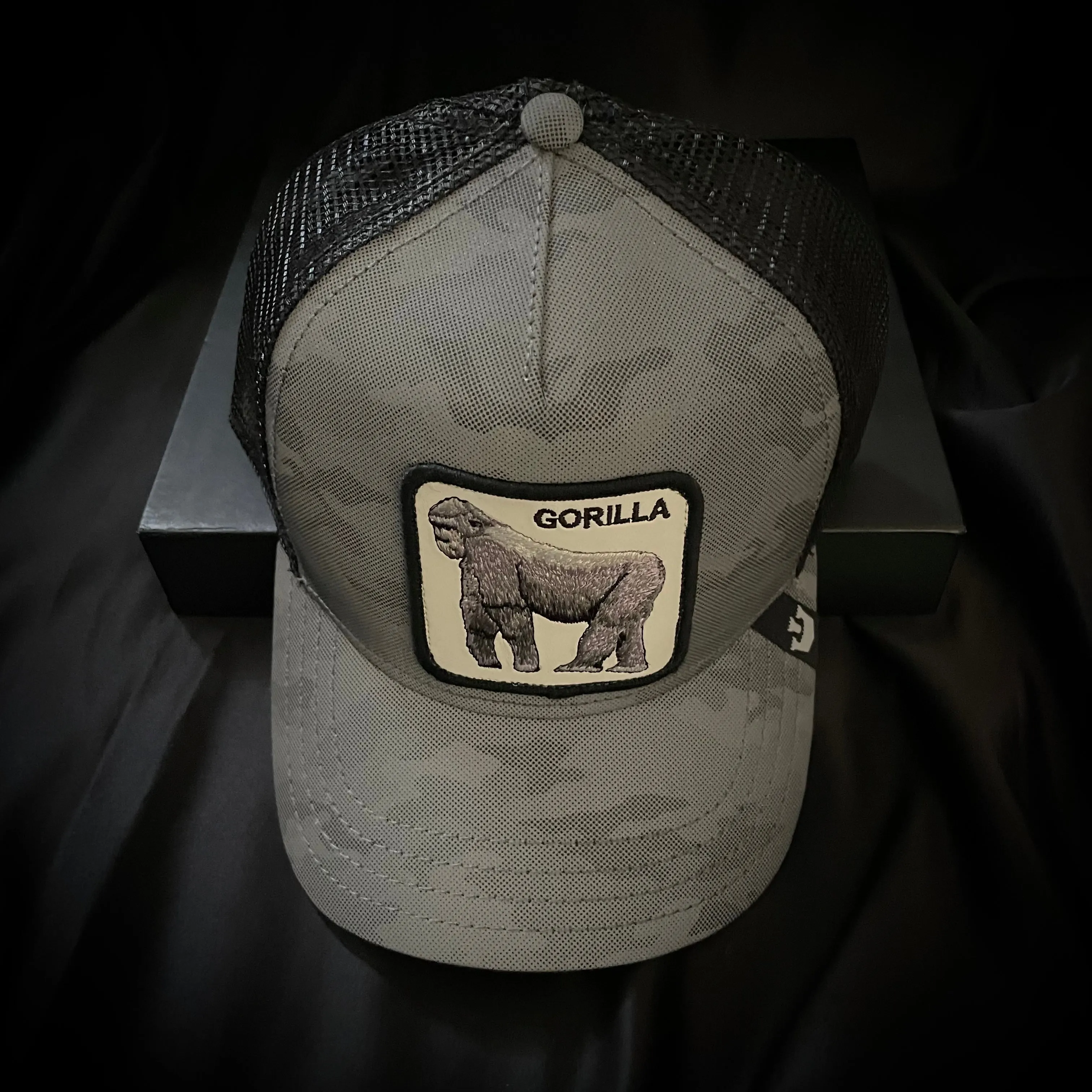 SILVERBACK Gorilla Reflective